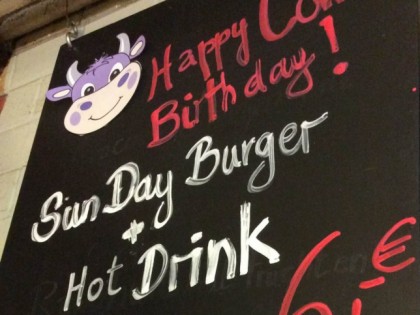 照片: Sun Day Burgers